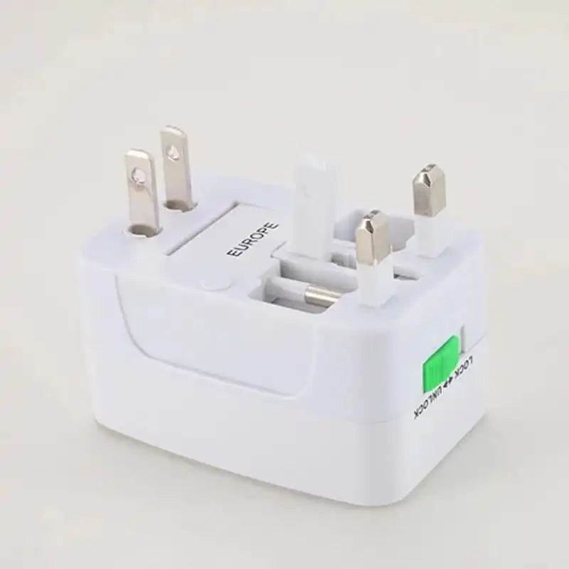 Adaptador Universal de Viagem 3 em 1 – Conexão Global com Segurança e Praticidade